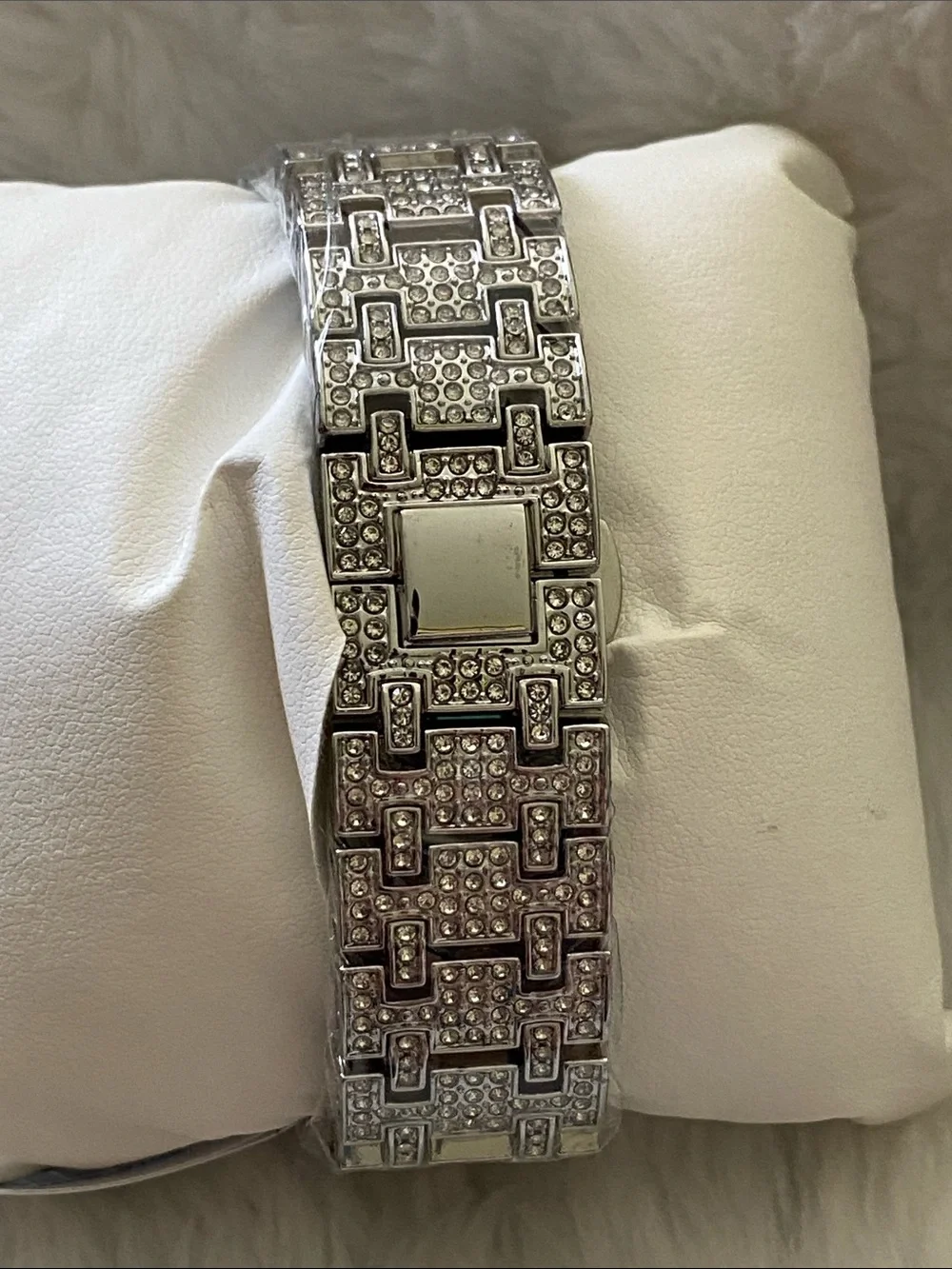 Silver NEW Men’s Invicta Montres Prestige 42mm Crystal Watch